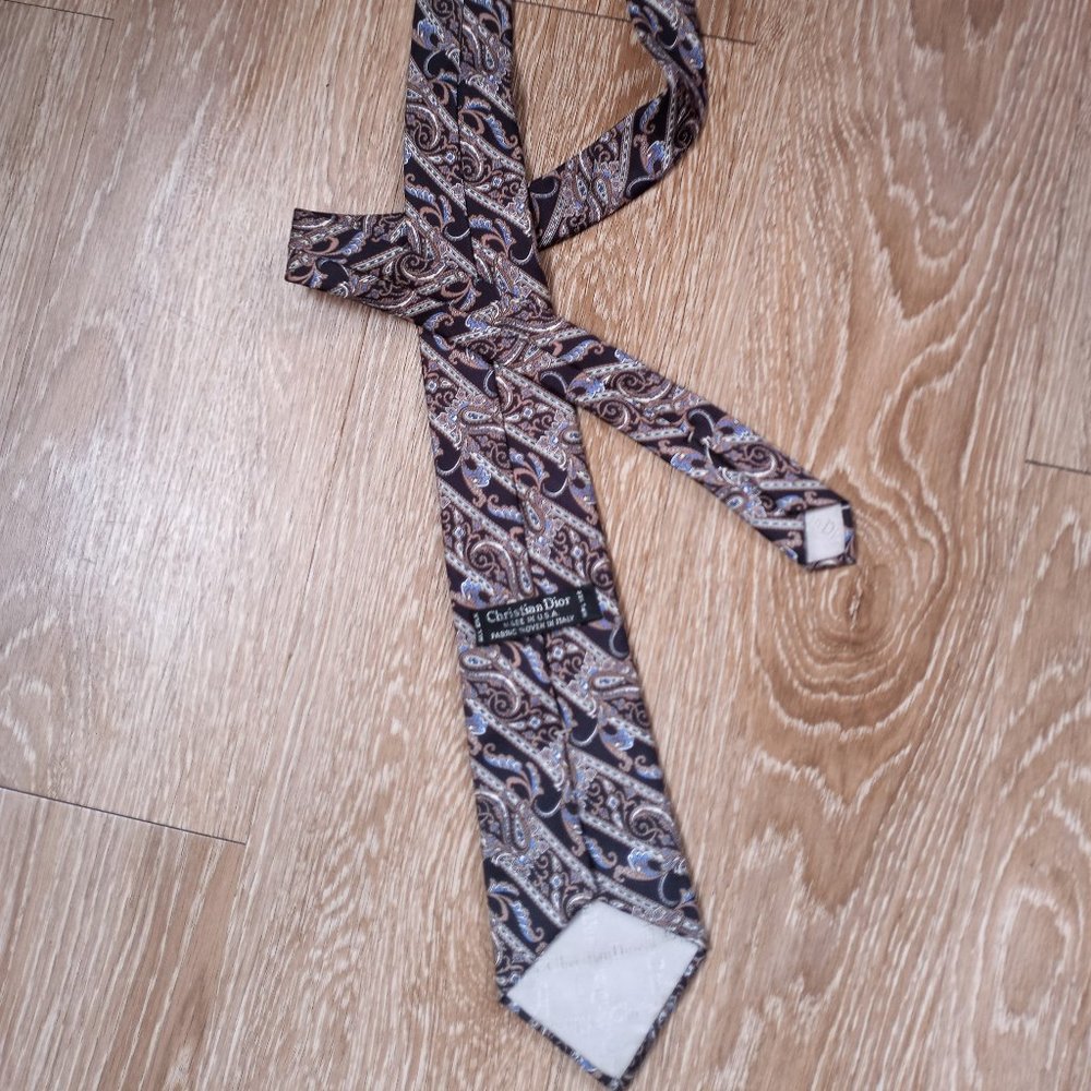 CHRISTIAN DIOR Men's Italian Silk Tie- Made USA